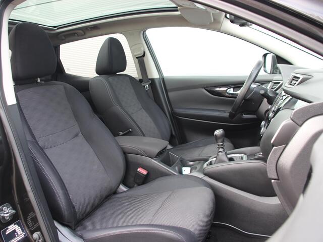Nissan QASHQAI 1.2 N-Connecta Design Pack, NL-Auto!