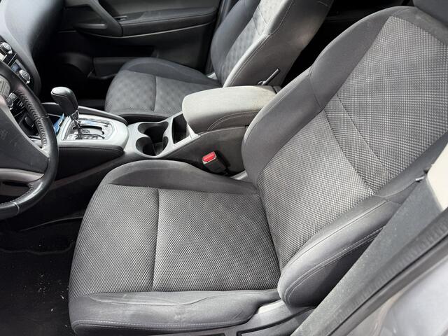 Nissan QASHQAI 1.2 N-Connecta MM storing / olieverbruik / schade