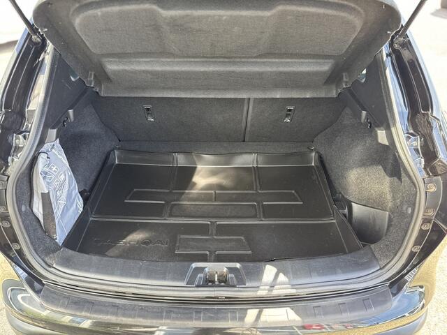 Nissan QASHQAI 1.2 Business Edition / Tekna 17"Trekhaak