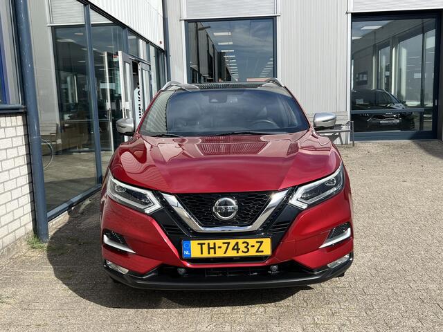 Nissan QASHQAI 1.2 Tekna + Automaat / afn. trekhaak / panoramadak / BOSE / vol leder / 360 Camera