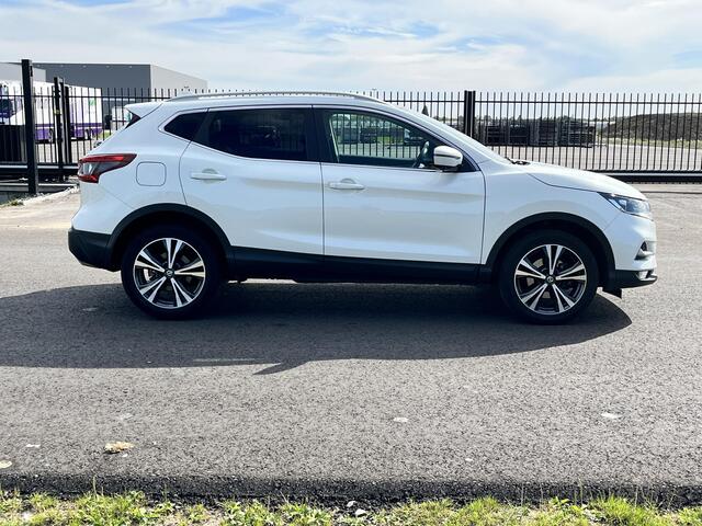 Nissan QASHQAI 1.2 N-Connecta Automaat, Clima, cruise, pdc, 360, pano, keyless, trekhaak