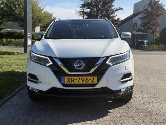 Nissan QASHQAI 1.2 Tekna + | Trekhaak | Leder | Voorstoelen verwarmd | 360 Graden camera