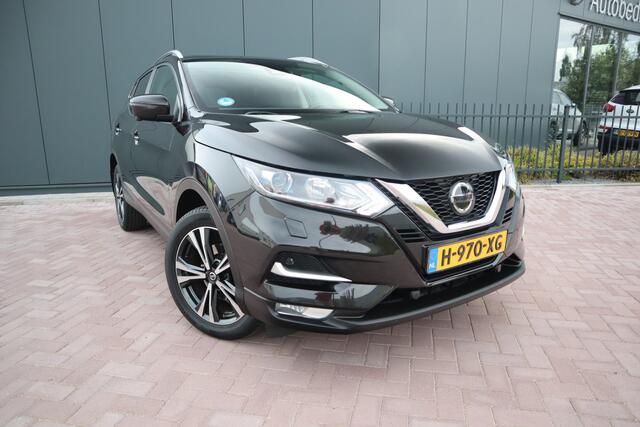 Nissan QASHQAI 1.3 DIG-T N-Connecta Panoramadak Stoelverwarming Camera Navigatie Etc. Etc.