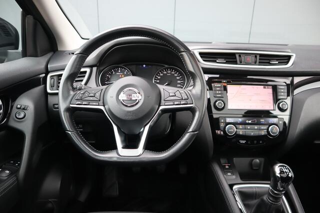 Nissan QASHQAI 1.3 DIG-T N-Connecta Panoramadak Stoelverwarming Camera Navigatie Etc. Etc.