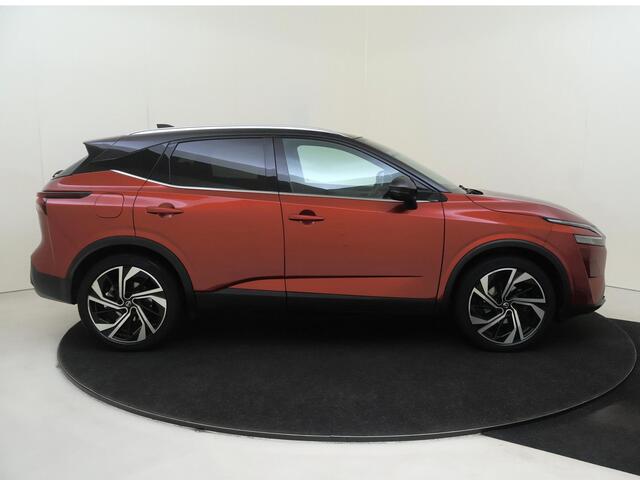 Nissan QASHQAI 1.3 MHEV Xtronic Tekna Plus | Stoel, stuur en voorruit verwarming | Bose Audio | Head-up Display | Panoramadak | Stoelmassage | Achteruitrijcamera