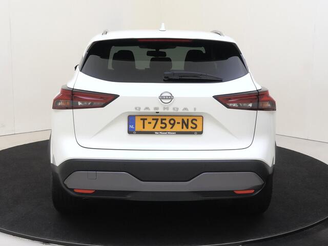 Nissan QASHQAI 1.3 MHEV N-Connecta | Achteruitrijcamera | Panoramadak | Navigatie