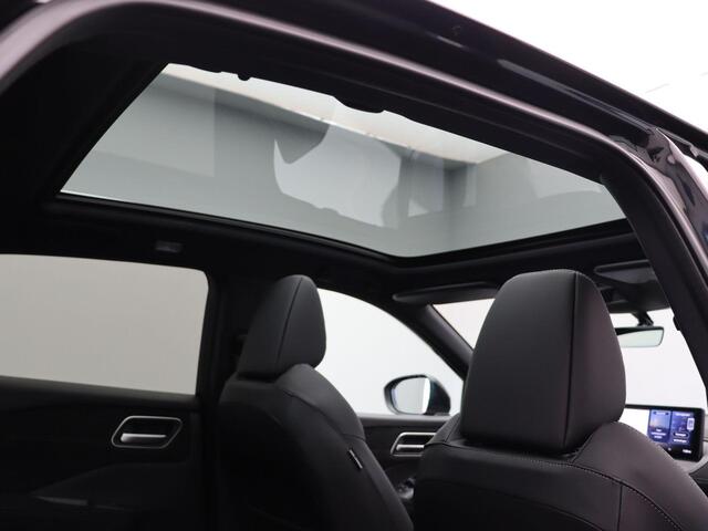 Nissan QASHQAI 158pk MHEV Xtronic Tekna Plus | Panorma dak | Lederen bekleding | BOSE audio | Rondomzicht camera | Sfeerverlichting | Pilot Assist | 1800KG trekgewicht! |