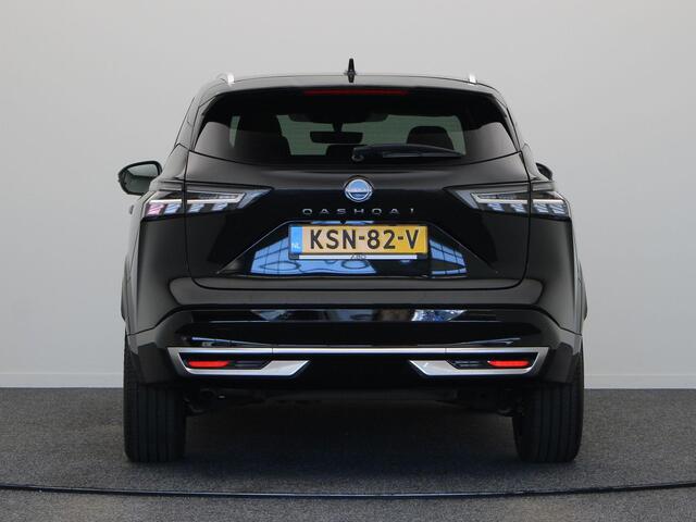 Nissan QASHQAI 158pk MHEV Xtronic Tekna Plus | Panorma dak | Lederen bekleding | BOSE audio | Rondomzicht camera | Sfeerverlichting | Pilot Assist | 1800KG trekgewicht! |