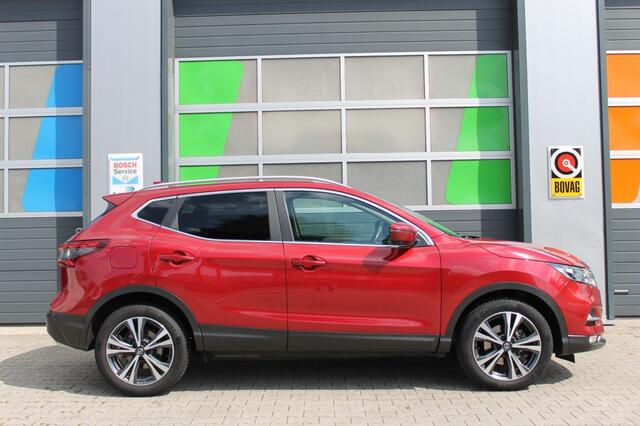 Nissan QASHQAI 1.3 DIG-T TEKNA + / Panorama / Camera / All season / Rijklaar! / Keyless