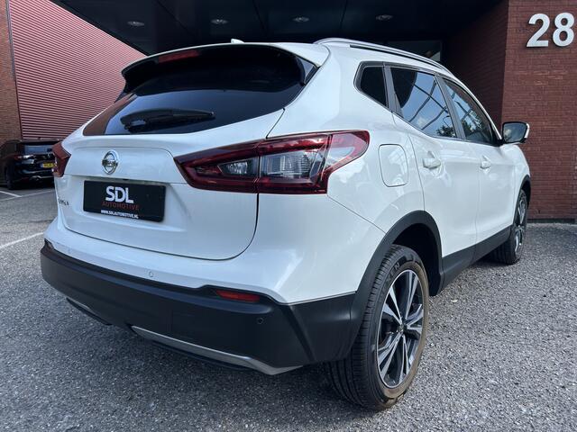 Nissan QASHQAI 1.3 DIG-T Tekna // PANODAK // 360 CAMERA+SENSOREN // STOELVERWARMING // NAVI+CARPLAY //