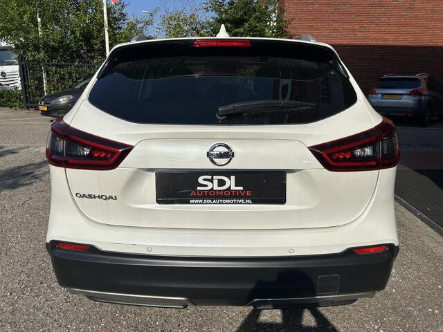Nissan QASHQAI 1.3 DIG-T Tekna // PANODAK // 360 CAMERA+SENSOREN // STOELVERWARMING // NAVI+CARPLAY //