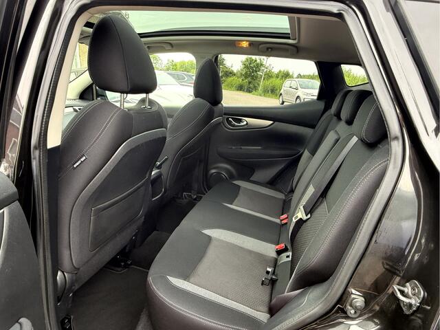 Nissan QASHQAI 1.2 N-Connecta Panoramadak, 18''Lmv, Camera