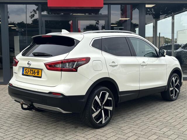 Nissan QASHQAI DIG-T 163 MT Tekna | Panoramadak | Stoelverwarming | Verwarmbare voorruit | Trekhaak |