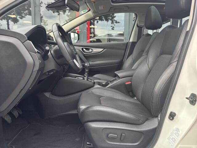 Nissan QASHQAI DIG-T 163 MT Tekna | Panoramadak | Stoelverwarming | Verwarmbare voorruit | Trekhaak |
