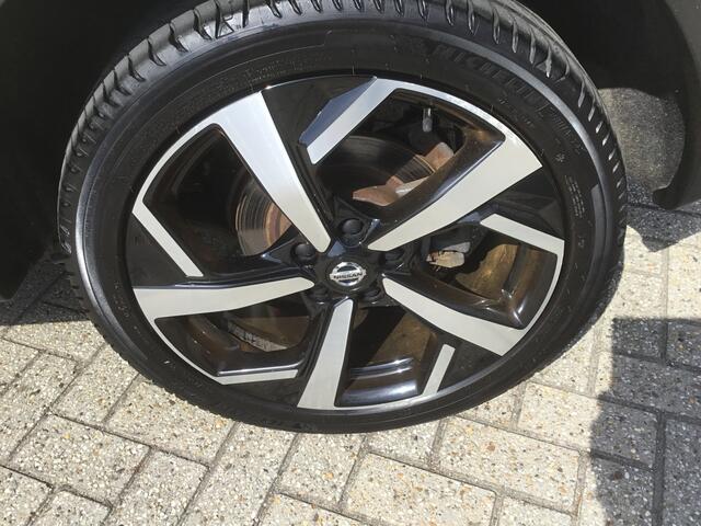 Nissan QASHQAI 1.3 DIG-T 160 DCT Premium Edition