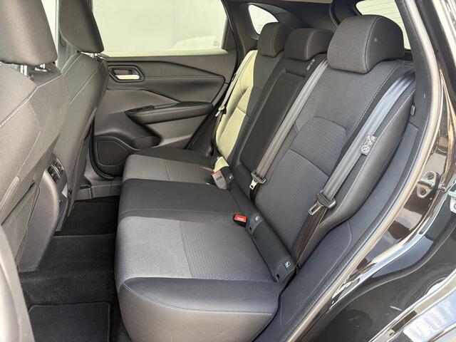 Nissan QASHQAI 1.3 MHEV Premiere Edition / 360 Graden camera / Adaptieve cruise control / Panoramadak / Navigatie / Apple Carplay/Android Auto