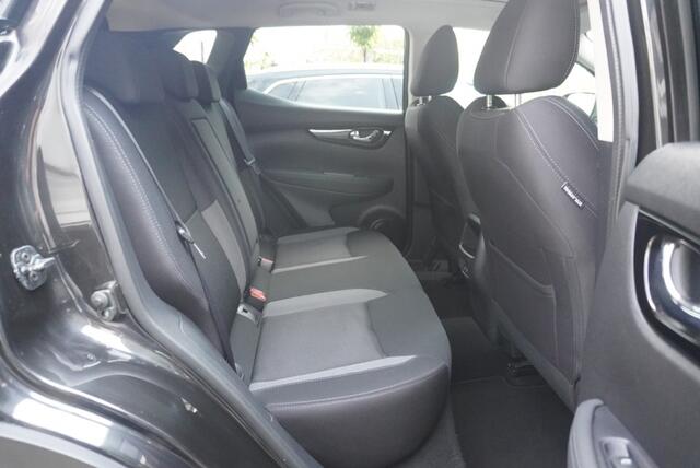 Nissan QASHQAI 1.3 DIG-T N-Connecta 140PK | Panoramadak | CarPlay | 360 Camera | Clima