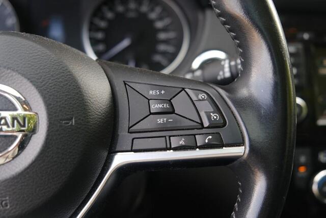 Nissan QASHQAI 1.3 DIG-T 140pk N-Connecta | App Connect | Cruise | Climate | Panoramadak | Navi | Keyless | Camera | PDC