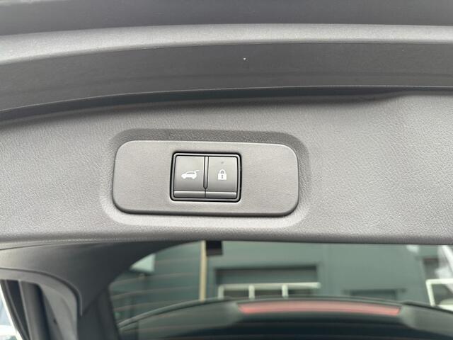 Nissan QASHQAI 1.3 MHEV Xtronic N-Connecta Camera Panorama