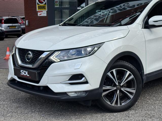 Nissan QASHQAI 1.3 DIG-T N-Connecta // NAVI // APPLE CARPLAY - ANDROID AUTO // TREKHAAK // CAMERA // STOELVERWARMING // CLIMA // CRUISE //