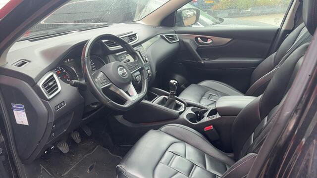 Nissan QASHQAI 1.3 DIG-T Premium Edition FULL LED / LEDER / STOELVERW / 360GR CAMERA / PANORAMADAK / KEYLESS / CARPLAY / NL-AUTO
