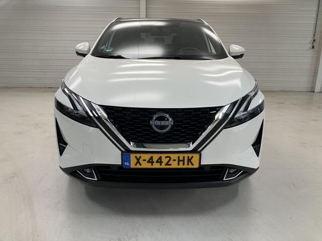 Nissan QASHQAI 1.3 MHEV Xtronic Business Executive / Automaat / Trekhaak / Dealeronderhouden/ Panoramadak