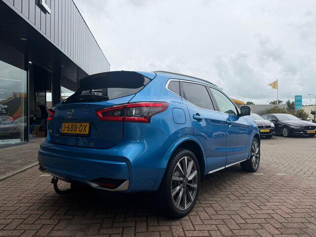 Nissan QASHQAI 1.3 DIG-T Tekna + AFNEEMBARE TREKHAAK | LEDER | 360 GRADEN CAMERA | BOSSE | ELEKTRISCH VERSTELBARE STOELEN | STOELVERWARMING | STUURVERWARMING | STOELKOELING | PANORAMADAK | NAVIGATIE | LED | DODEHOEK DETECTIE | APPLE CARPLAY / ANDROID AUTO | ADAPTIEVE CRUISECONTROL |