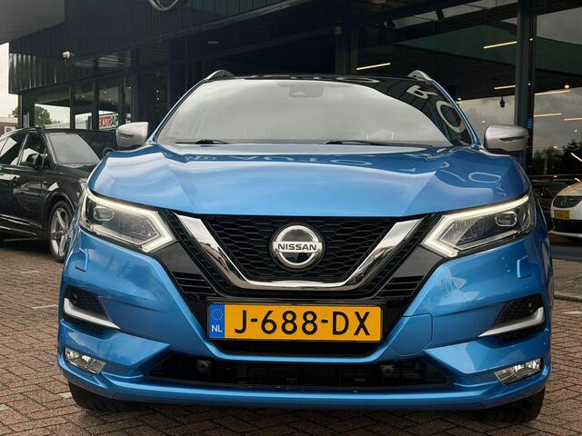 Nissan QASHQAI 1.3 DIG-T Tekna + AFNEEMBARE TREKHAAK | LEDER | 360 GRADEN CAMERA | BOSSE | ELEKTRISCH VERSTELBARE STOELEN | STOELVERWARMING | STUURVERWARMING | STOELKOELING | PANORAMADAK | NAVIGATIE | LED | DODEHOEK DETECTIE | APPLE CARPLAY / ANDROID AUTO | ADAPTIEVE CRUISECONTROL |
