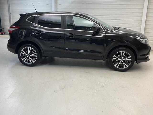 Nissan QASHQAI 1.2 N-Vision / Dealer Onderhouden / Navigatie / 360 Graden Camera / Climate Control / Cruise Control