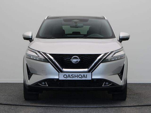 Nissan QASHQAI 1.3 MHEV Xtronic Tekna Plus | Lederen bekleding | Elektrisch voorstoelen met geheugen | BOSE audio | Stoel, stuur en voorruitverwarming | Headup-display | Panoramadak |