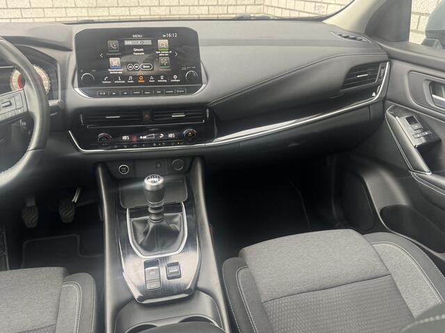 Nissan QASHQAI 1.3 MHEV Premiere Edition | Trekhaak | Panoramadak | 360° Camera | Navigatie |