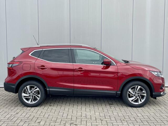 Nissan QASHQAI 1.3 DIG-T Acenta Automaat Navigatie ( via Apple Carplay/Android Auto ), Panoramadak, Trekhaak, 17"Lm, Achteruitrijcamera