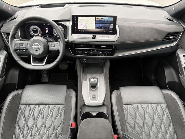 Nissan QASHQAI 1.3 MHEV Xtronic Tekna Plus / Fabrieksgarantie tot 10-2028 / All season banden / Panoramadak / Trekgewicht 1800 kg / Head Up Display / Elektrische achterklep / Voorstoel met massage functie / Bose Audio Systeem / Stuur Stoel & Voorruit verwarming /