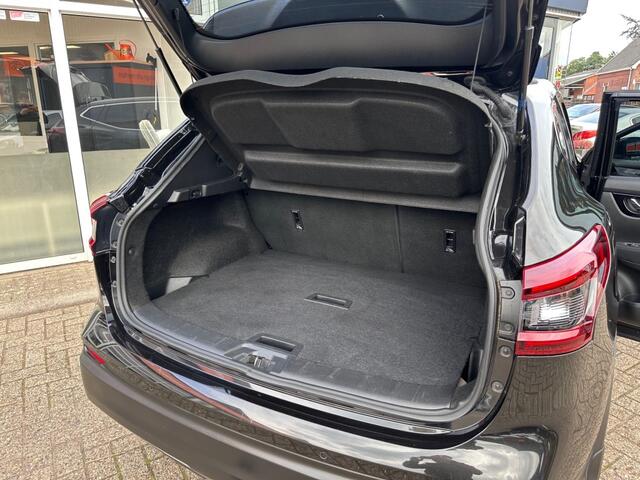 Nissan QASHQAI 1.3 DIG-T BUS. EDITION AUTOM