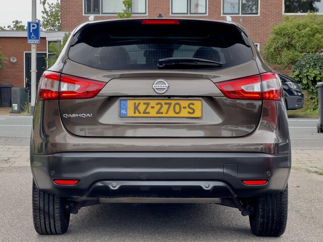 Nissan QASHQAI 1.2 AUT ACTIE! BETAAL NU 50% 6950 DE REST IN 2JR RENTEVRIJ LENEN