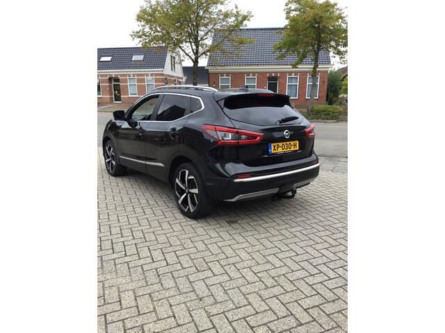 Nissan QASHQAI 1.3 DIG-T 160 DCT Tekna +
