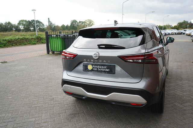 Nissan QASHQAI 1.3 MHEV XTRONIC 158PK TEKNA + VERWARMINGSPAKKET KEURIGE NETTE STAAT! 360CAMERA ZWARTE HEMEL 18INCH 4X ZGAN BANDEN ADAPTIEVE CRUISE ANDROID/APPLECARPLAY NAVI CLIMA STOEL/STUUR/VOORRUITVERWARMING PDC V+A+ASSIST ELECTR.KLEP ENZ...