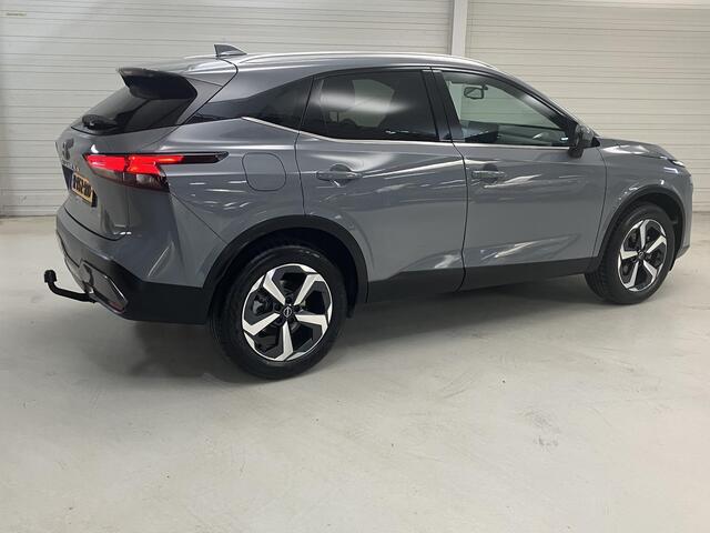 Nissan QASHQAI 1.3 MHEV Premiere Edition / 140pk / Trekhaak / Trekgewicht 1400kg / Panoramadak