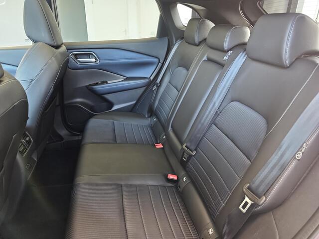 Nissan QASHQAI 1.3 MHEV Xtronic Tekna Panoramadak + Cold Pack incl. Trekhaak!