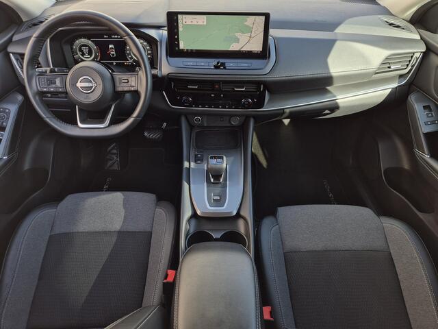 Nissan QASHQAI 1.3 MHEV Xtronic N-Connecta / Facelift / Fabrieksgarantie tot 11-2027 / Dealer onderhouden / Trekgewicht 1800 kg / Cold Pack / All season banden / Stuur- Stoel & Voorruitverwarming / Adaptief cruise control / Rondomzicht camera / Apple Carplay Android Auto /