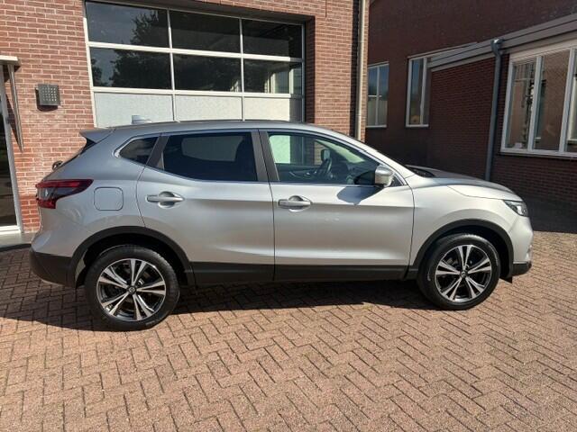 Nissan QASHQAI 1.2 N-Connecta trekhaak / camera / automaat