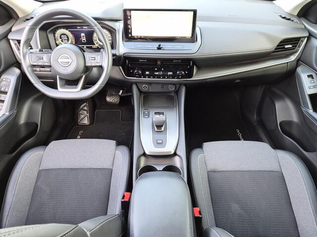 Nissan QASHQAI 1.3 MHEV Xtronic N-Connecta / Facelift Model / Fabrieksgarantie tot 11-2027 / Dealer onderhouden / Trekgewicht 1800 kg / Cold Pack / All season banden / Rondomzicht camera / Stuur- Stoel & Voorruit verwarming / Apple Carplay Android Auto /