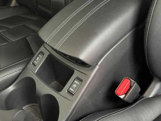 Nissan QASHQAI 1.3 DIG-T Premium Edition | Trekhaak | Leder | Stoelverwarming | 360° Camera |