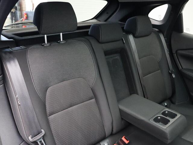 Nissan QASHQAI 1.3 MHEV N-Connecta | Panoramadak | Rondomzicht camera | Climate control | Adaptive cruise control | Navigatie | DAB radio | Keyless |