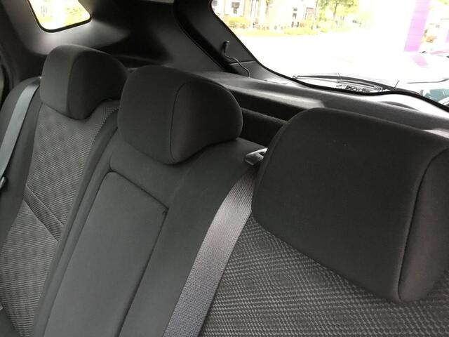 Nissan QASHQAI 1.6 DIG-T 160 N-Connecta+Design Pack – foto 10