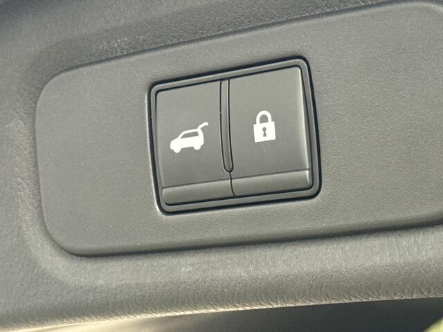 Nissan QASHQAI Automaat 1.3 MHEV Xtronic Tekna – foto 9