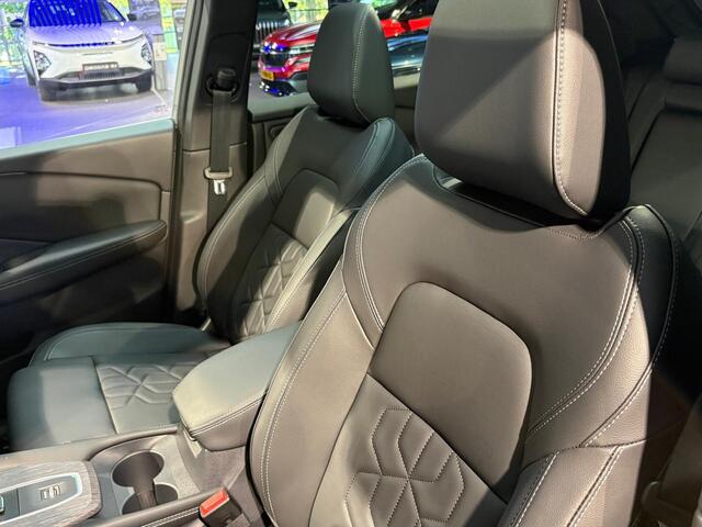 Nissan QASHQAI 1.3 MHEV Xtronic Tekna | 7.500,- KORTING! | Stoel/Stuur/Voorruitverwarming | Panoramadak | Navigatie | – foto 2