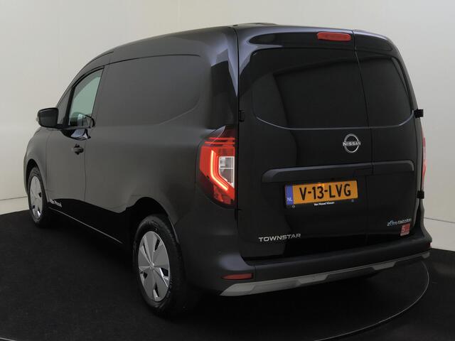 Nissan Townstar N-Connecta L1 45 kWh 122 PK | Apple & Android Carplay | Achteruitrijcamera | Climate Control | Navigatie | Parkeersensoren Voor en Achter