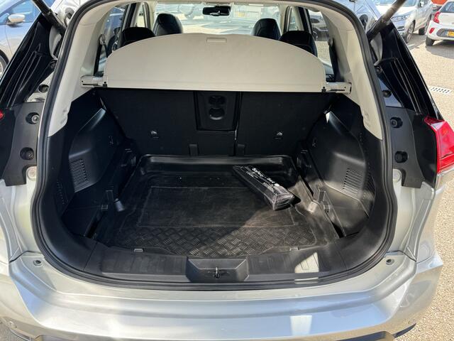 Nissan X-TRAIL 1.6 DIG-T Tekna