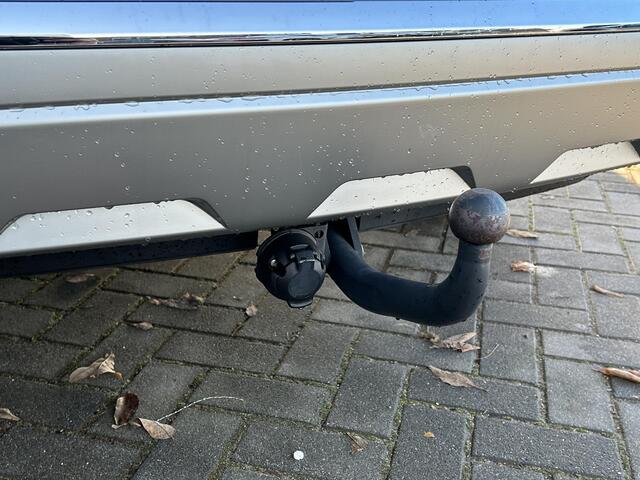 Nissan X-TRAIL 1.5 e-4orce Tekna 4WD 7p. / Trekhaak (1650 Trekgewicht) / 7 Persoons / Lederen Bekleding / Cruise Control Adaptief / Elektrische Achterklep